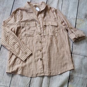 Promesa L taupe button down top